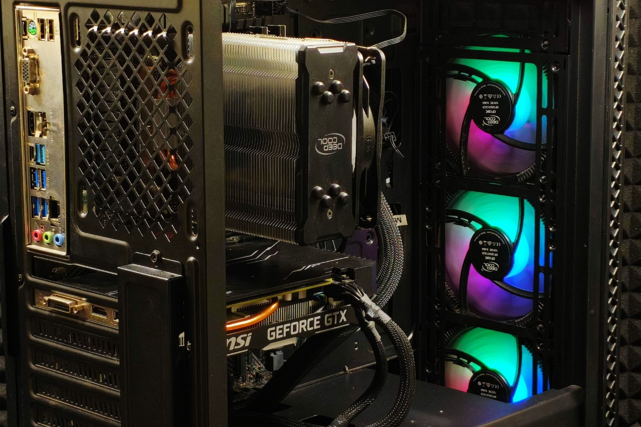 Игровой системный блок Ryzen 5 3600/GTX1660Super/16GB DDR4/600W