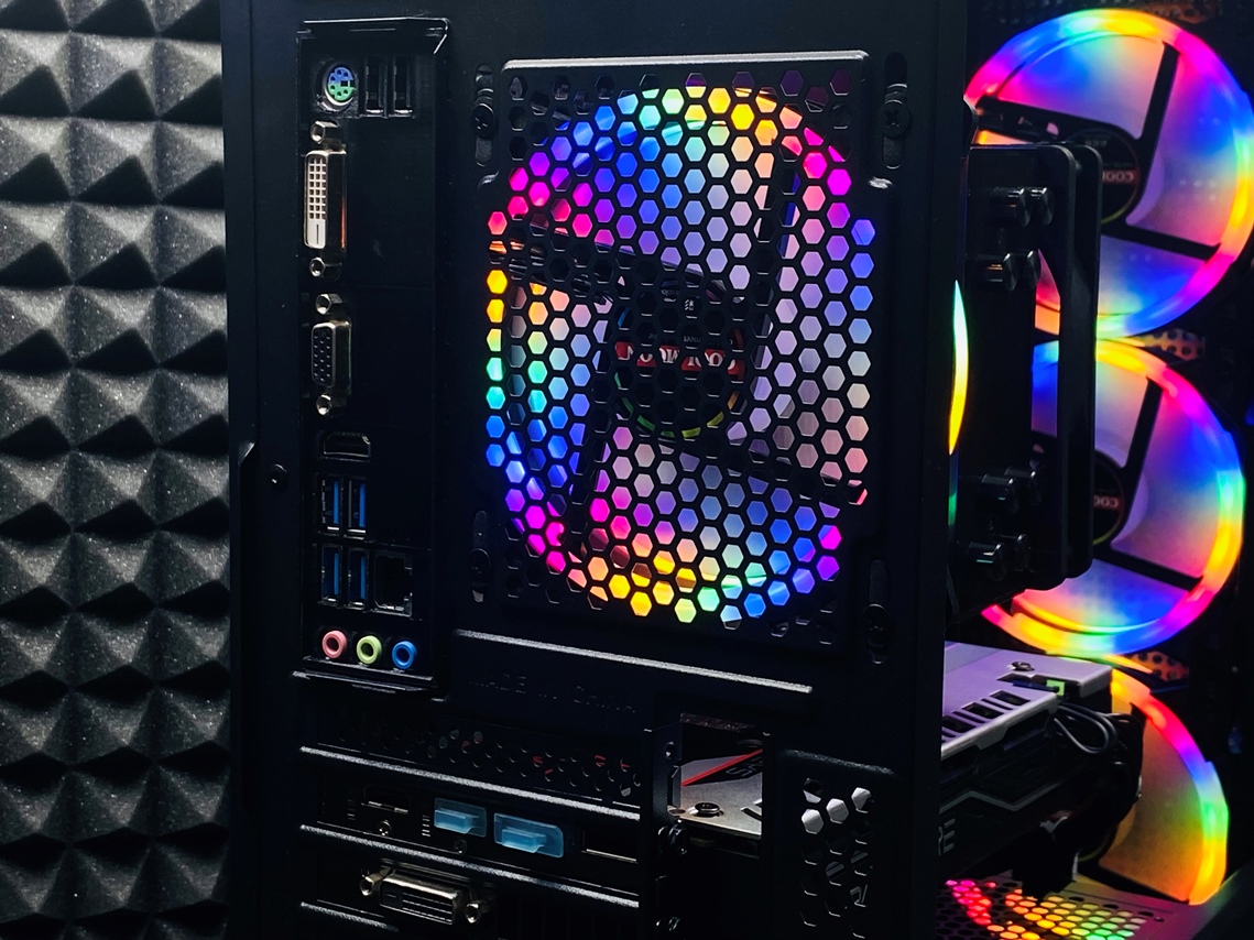Игровой ПК Ryzen 5 2600/RX 580/16GB/SSD+HDD
