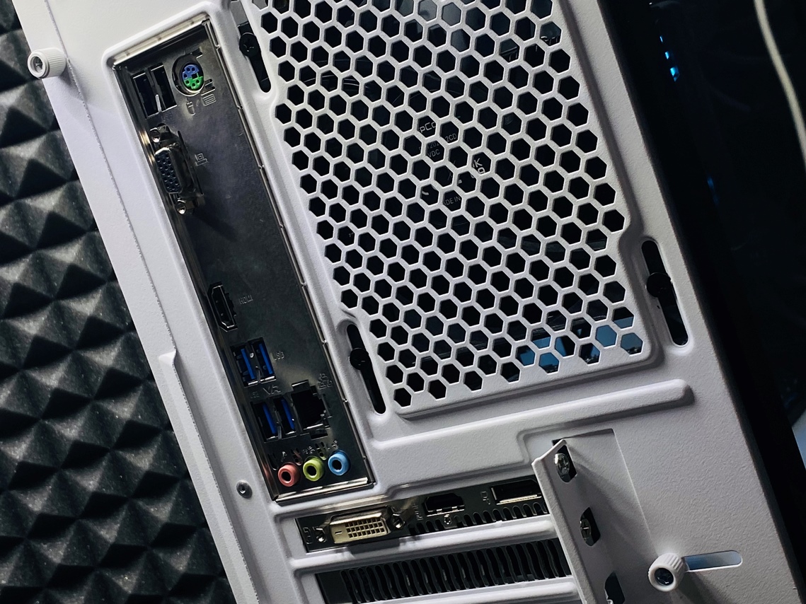 Игровой ПК Core i3-8100T/RX 550/16GB/SSD+HDD