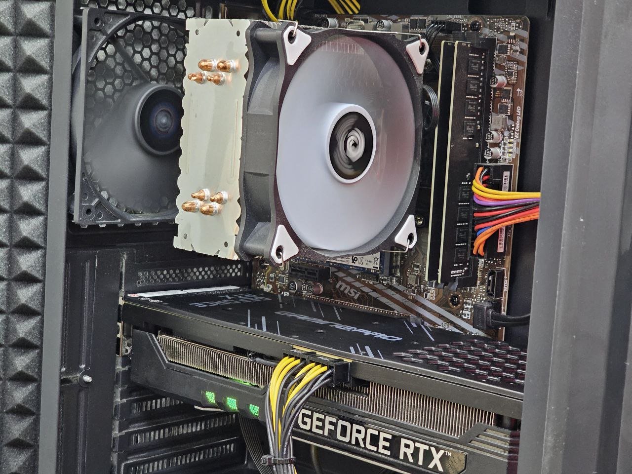 Игровой ПК / RTX 3070 / Ryzen 5 5600X / 16GB