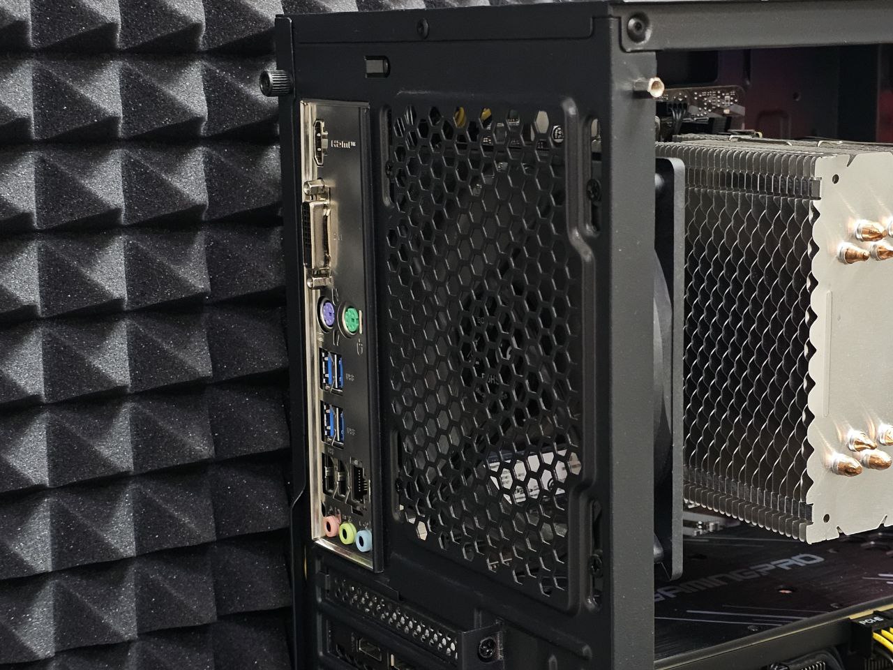 Игровой ПК / RTX 3070 / Ryzen 5 5600X / 16GB