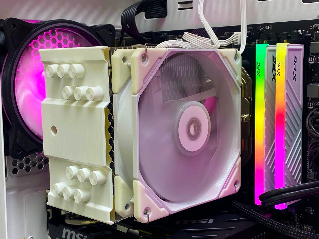 Игровой ПК Ryzen 5 5600X RTX4060 32RAM SSD512Гб
