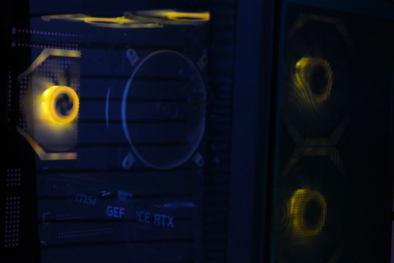 4Fan /I5-11400F/RTX 3060/16GB/512