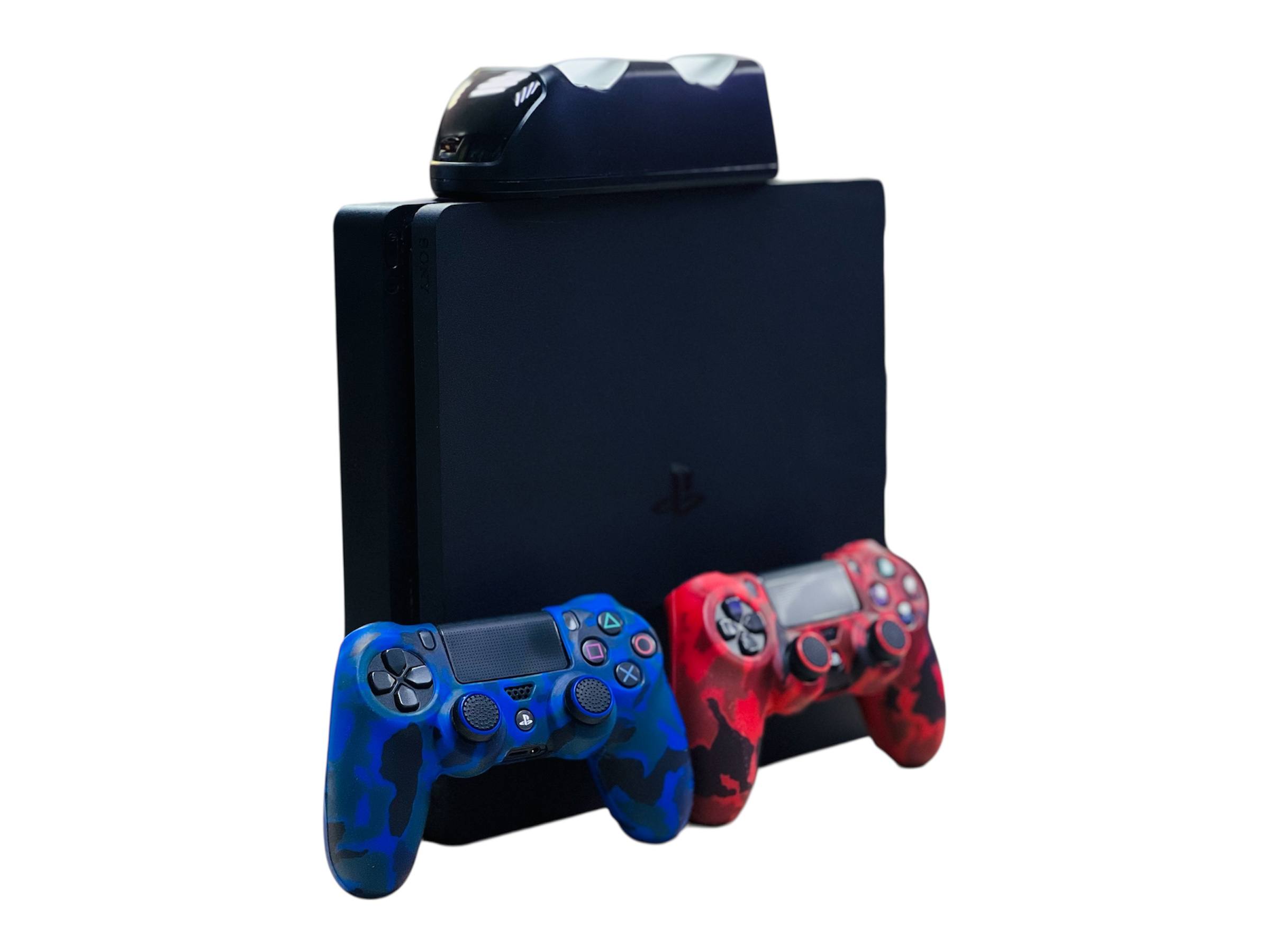 PlayStation 4 slim 500GB (2 джойстика)