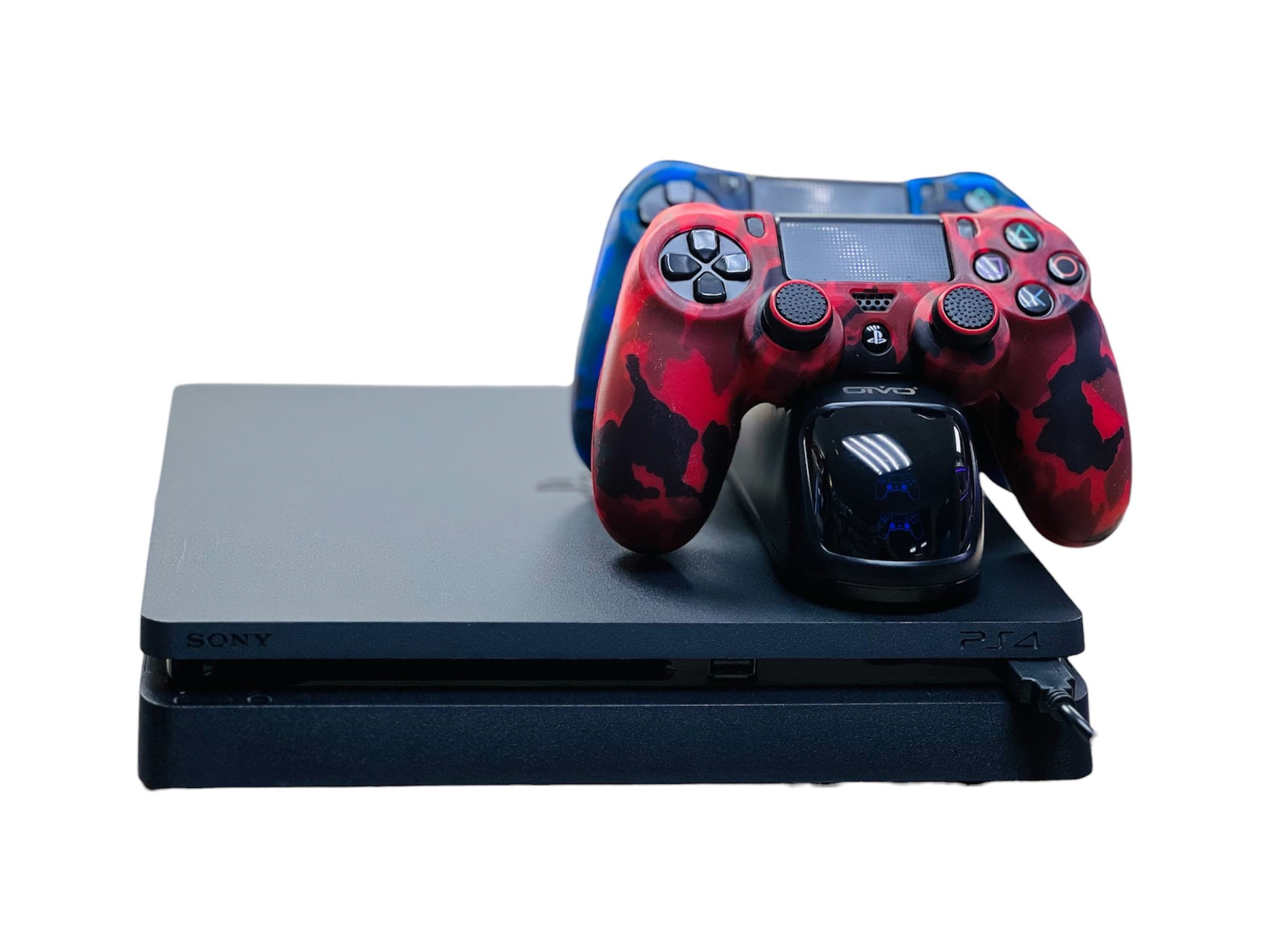 PlayStation 4 slim 500GB (2 джойстика)