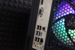 Игровой ПК Montech BackRhomb