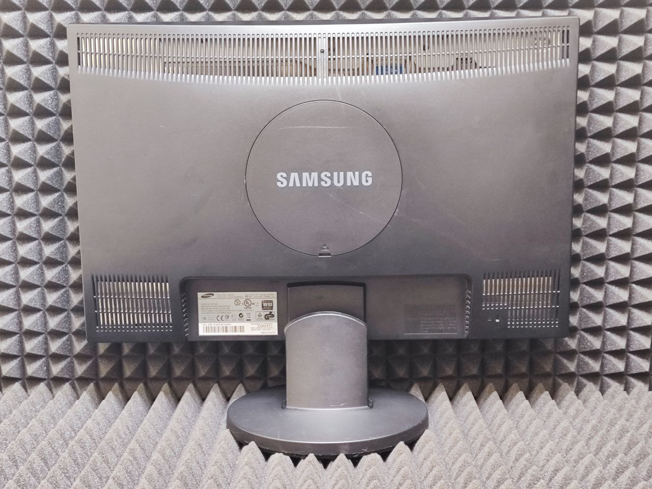 Монитор Samsung 2443NW-