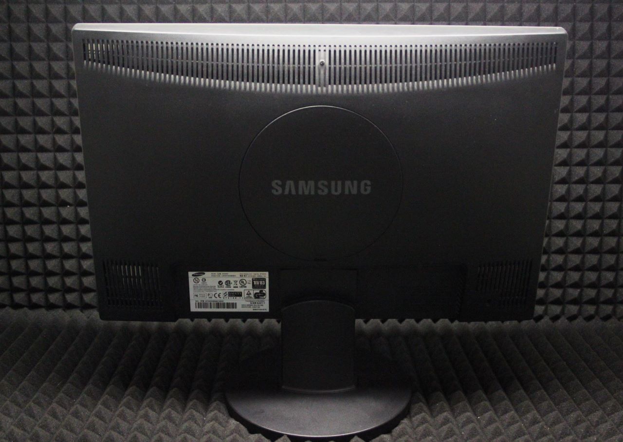 Монитор Samsung 2243NW(р)