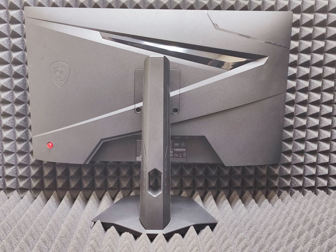 Монитор MSI G244F