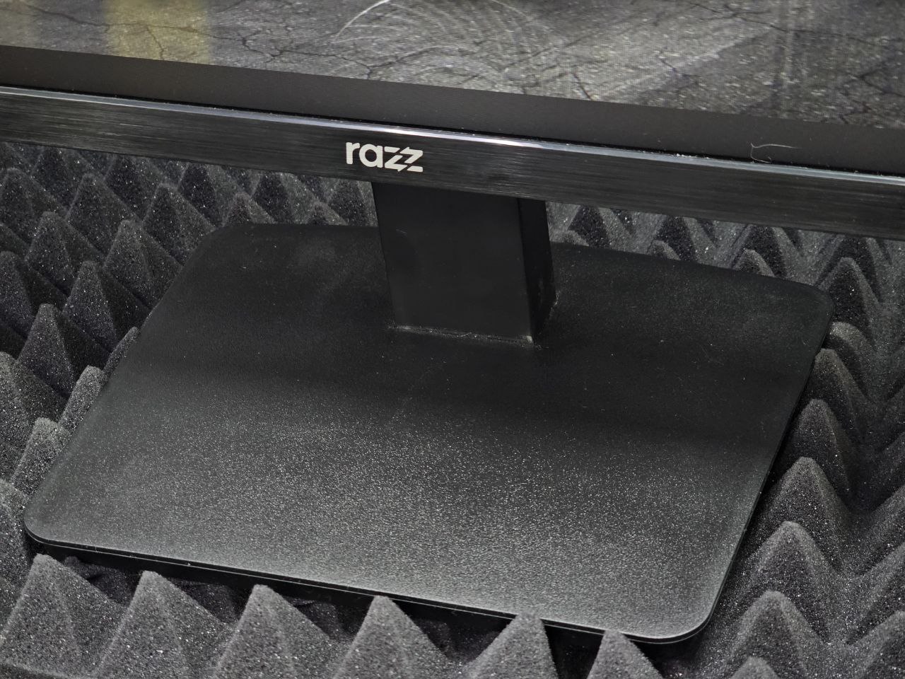 Монитор Razz MT-24I200GFHD