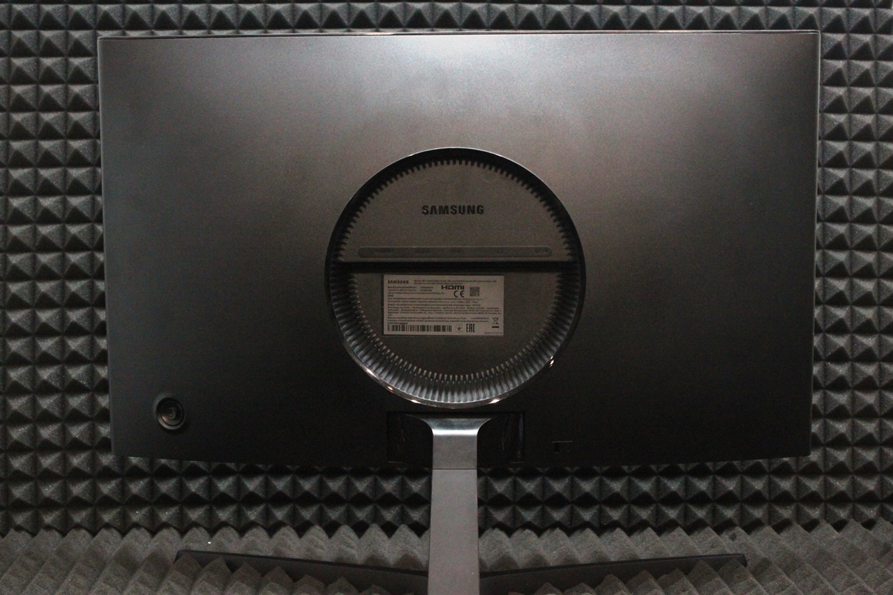 Монитор Samsung Odyssey CRG5 C24RG50FZI