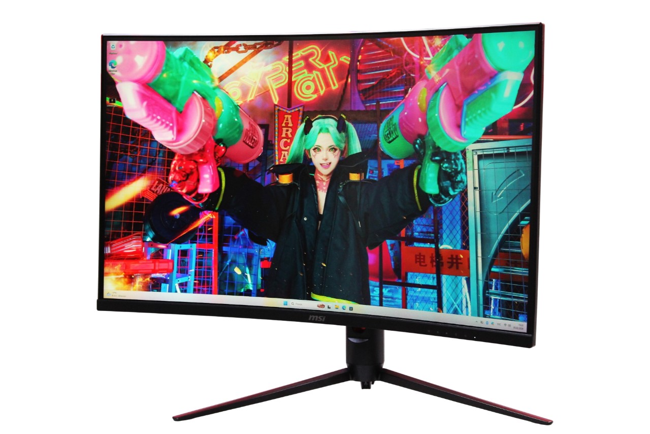 Монитор MSI 32 /2K/ 170/ 1000R