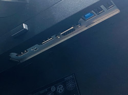 Монитор Dell 23