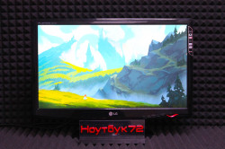 Монитор LG W2243S